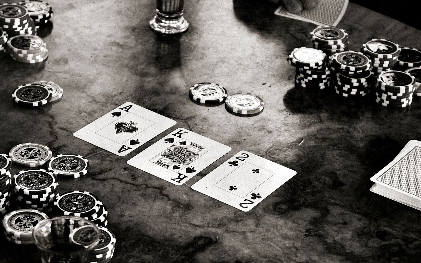 Poker Reviews